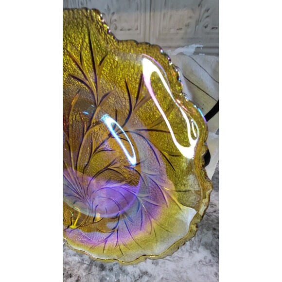 Carnival Glass Marigold Indiana Tree of Life 10 inch Scalloped Edge Plate - Picture 2 of 4